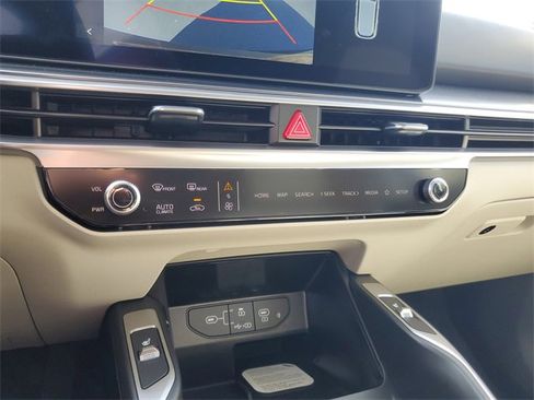 New 2026 Kia Sorento S image 24