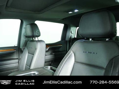 Used 2022 GMC Sierra 1500 Denali w/ Denali Reserve Package image 5