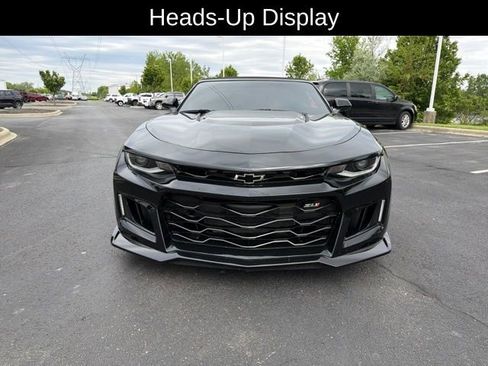 Used 2022 Chevrolet Camaro ZL1 RWD image 2