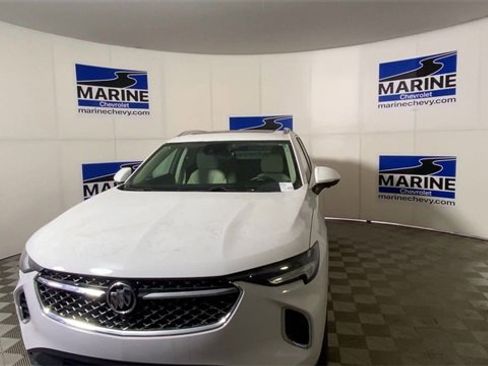 Used 2021 Buick Envision Avenir w/ Technology Package II image 5