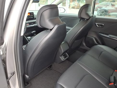 New 2026 Kia K4 EX FWD image 8