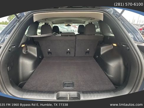 Used 2020 Jeep Cherokee Latitude w/ Cold Weather Group AWD/4WD image 16