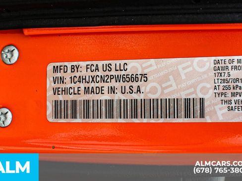 Used 2023 Jeep Wrangler Rubicon AWD/4WD image 37