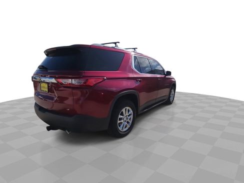 Used 2018 Chevrolet Traverse LT FWD image 8
