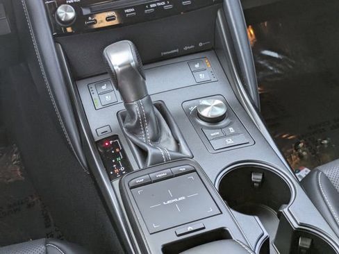 Used 2021 Lexus IS 350 F Sport image 14