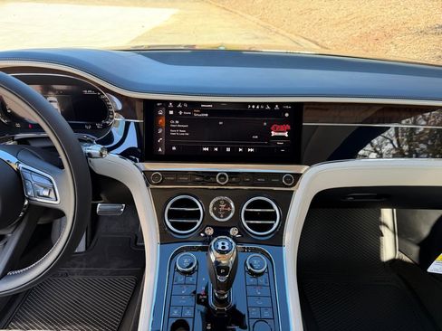 New 2026 Bentley Continental GT image 4