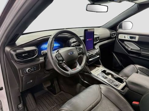 Used 2021 Ford Explorer ST w/ Equipment Group 401A AWD/4WD image 9