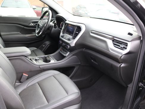 Used 2023 GMC Acadia SLT image 38