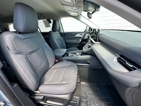New 2026 Ford Explorer Active AWD/4WD image 22