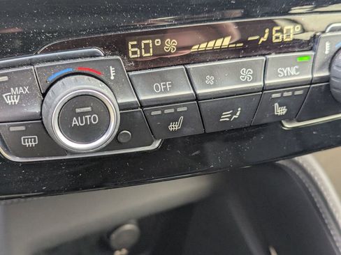 Used 2022 BMW X1 sDrive28i image 14