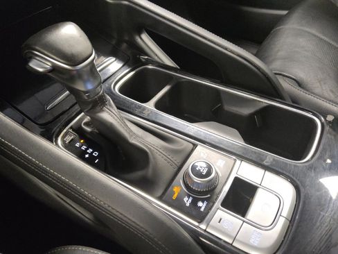 Used 2022 Kia Telluride SX w/ Nightfall Edition Package AWD/4WD image 26