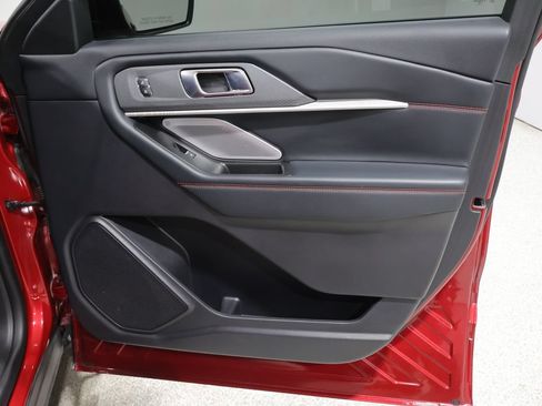 Used 2025 Ford Explorer ST w/ Sun And Sound Package AWD/4WD image 25