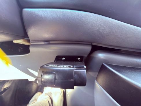 Used 2007 Ford E-350 and Econoline 350 XL RWD image 35