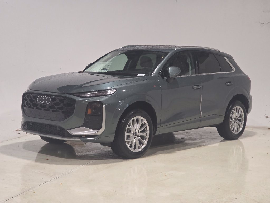 New 2026 Audi Q3 quattro 2.0T AWD/4WD image 1