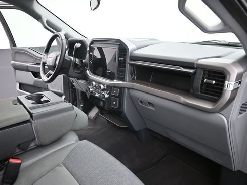 Used 2025 Ford F150 XLT w/ Equipment Group 301A Standard image 14