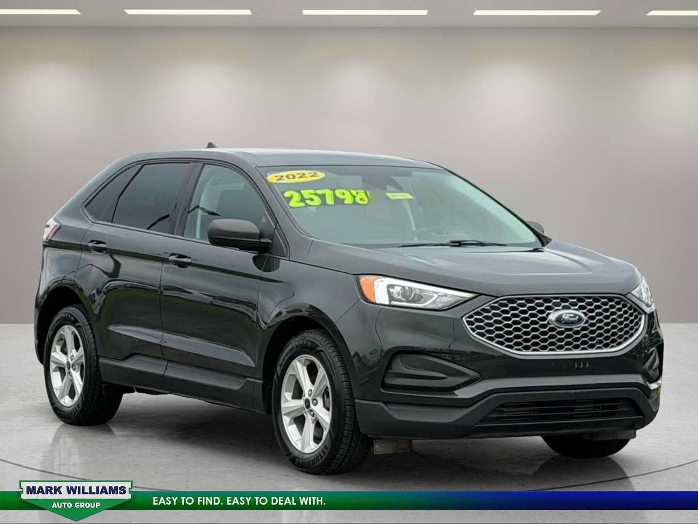 Used 2024 Ford Edge SE AWD/4WD image 2