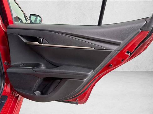 Used 2025 Toyota Camry SE FWD image 16