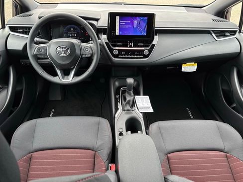 Used 2026 Toyota Corolla SE image 8