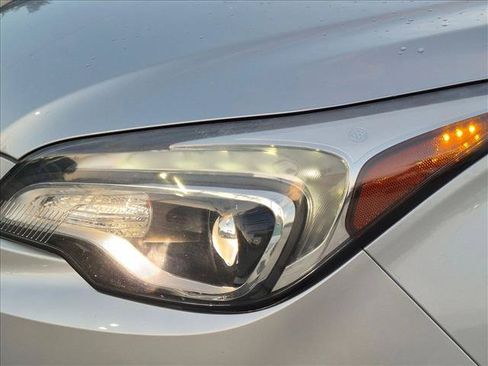 Used 2019 Buick Envision Essence AWD/4WD image 7