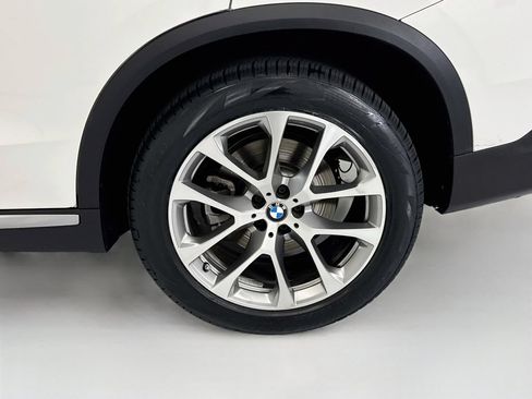 Certified 2024 BMW X5 sDrive40i w/ Premium Package RWD image 30