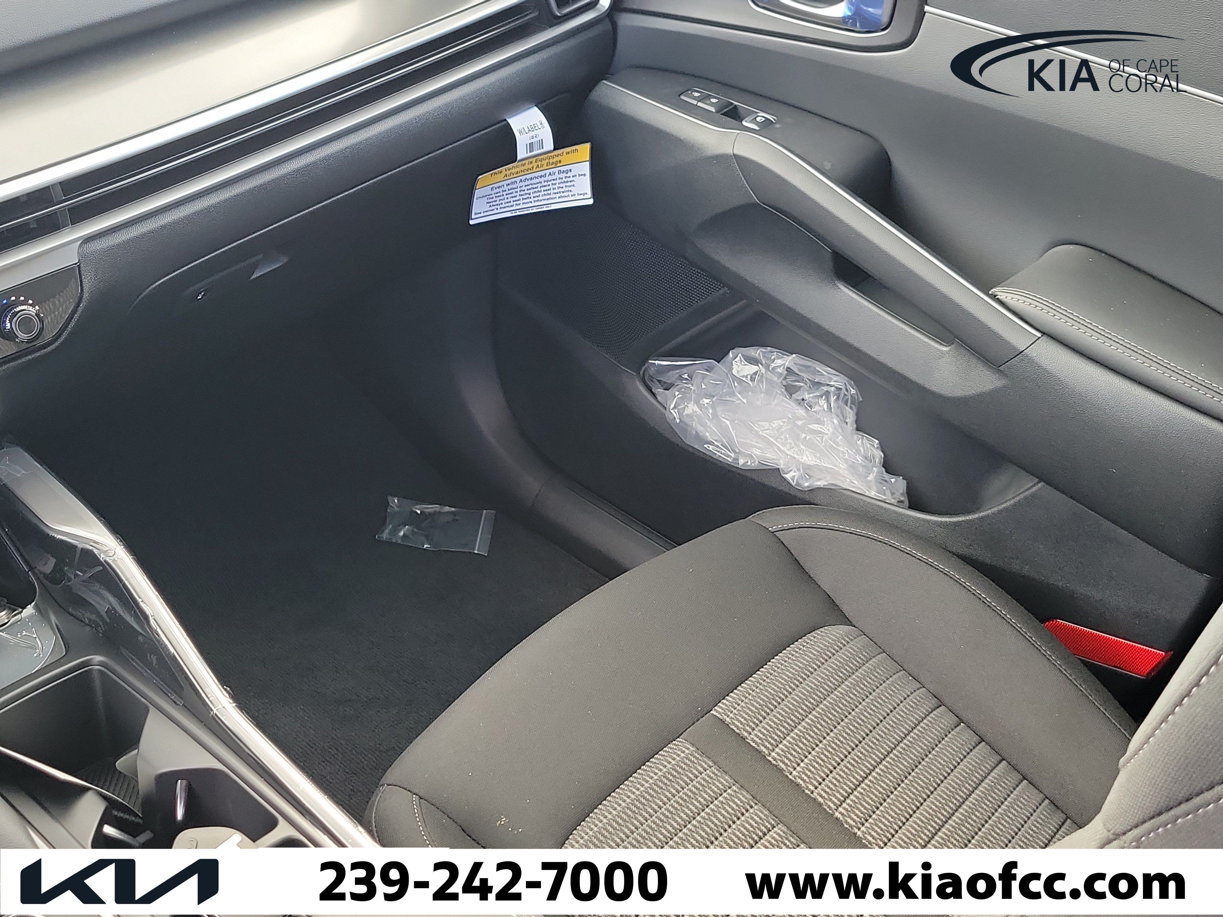 New 2026 Kia Sorento LX FWD image 18