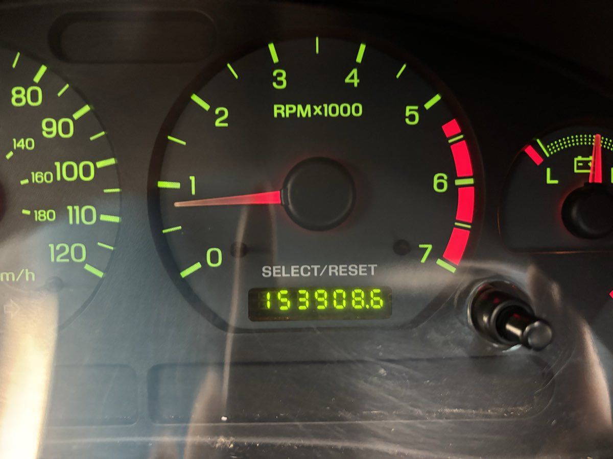 Used 2004 Ford Mustang Coupe RWD image 15