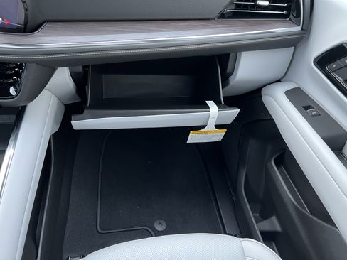 New 2026 Chevrolet Tahoe Premier image 38