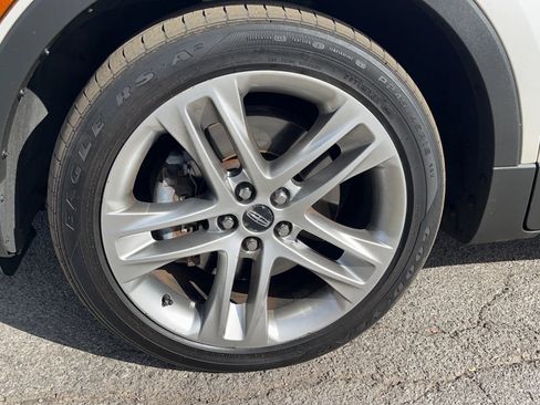 Used 2016 Lincoln MKC Reserve w/ Lincoln MKC Climate Package image 16