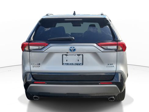 Used 2021 Toyota RAV4 XSE w/ XSE Grade Weather Package image 5