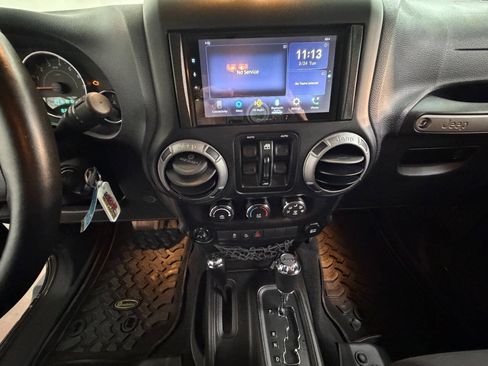 Used 2016 Jeep Wrangler Unlimited Sport w/ Quick Order Package 24S image 15