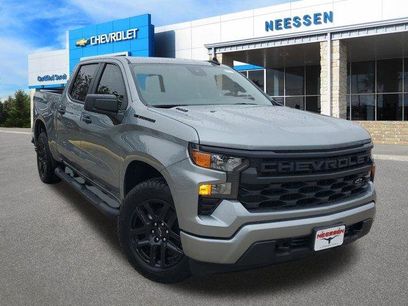 New 2026 Chevrolet Silverado 1500 Custom w/ Turbomax Blackout Package