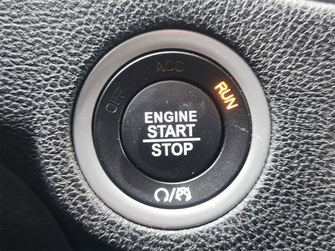 Used 2023 Dodge Charger R/T w/ Blacktop Package image 20