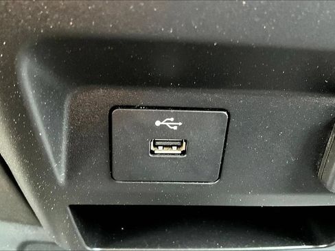 Used 2022 Ford F250 XL w/ Power Equipment Group AWD/4WD image 26