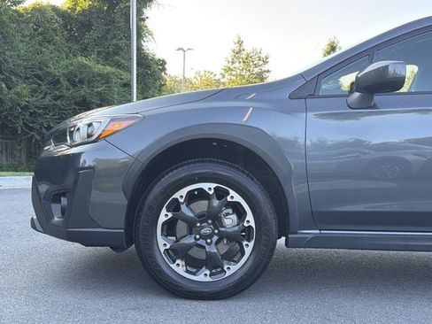 Used 2022 Subaru Crosstrek 2.0i Premium w/ Moonroof Package AWD/4WD image 9