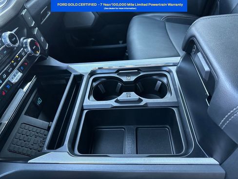 Certified 2024 Ford F250 Lariat w/ Sport Appearance Package image 19