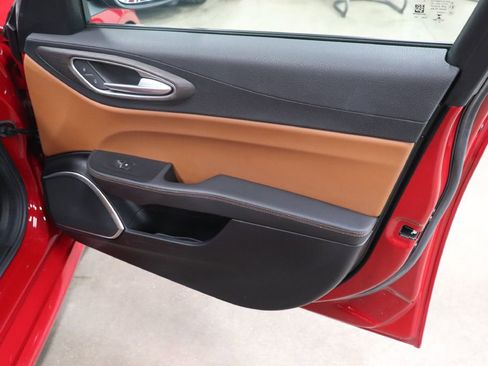 Used 2021 Alfa Romeo Giulia Ti w/ Active Assist 2 Package TI image 21