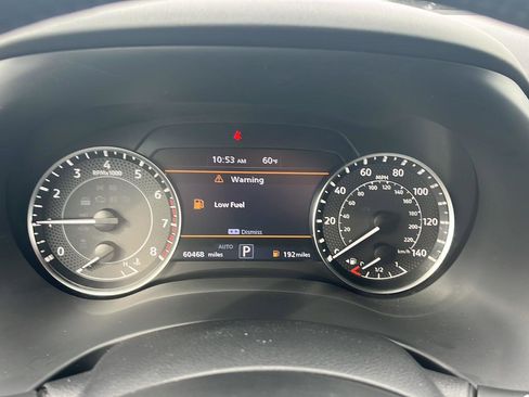 Used 2024 Nissan Armada SL AWD/4WD image 9