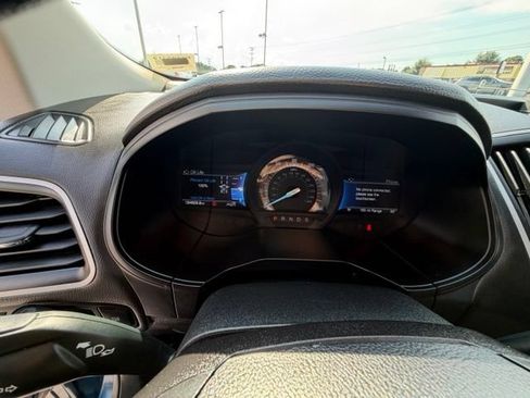 Certified 2024 Ford Edge SEL AWD/4WD image 16