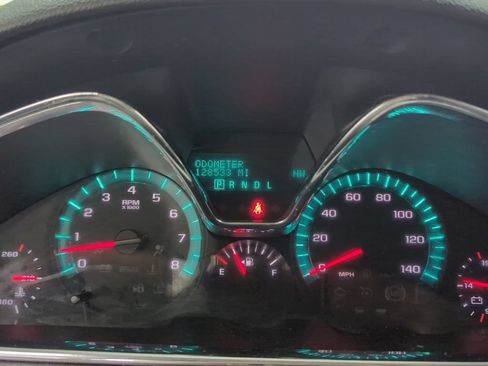 Used 2015 Chevrolet Traverse LT AWD/4WD image 13