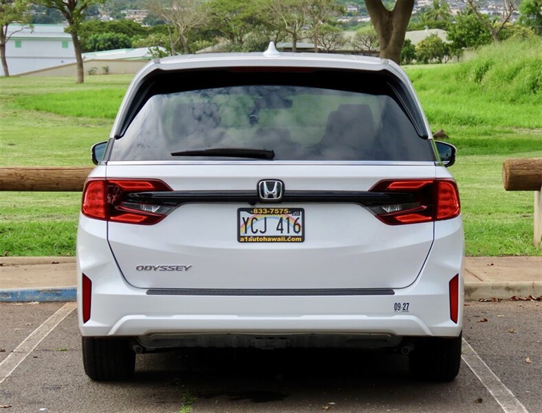 Used 2025 Honda Odyssey EX-L image 7
