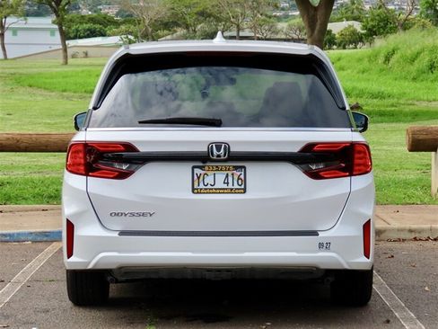 Used 2025 Honda Odyssey EX-L image 7