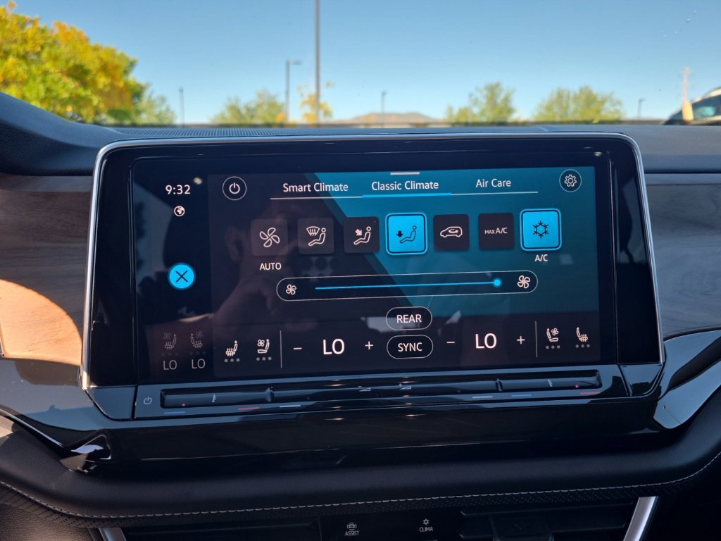 Certified 2026 Volkswagen Atlas SE AWD/4WD image 22
