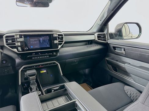 Used 2026 Toyota Tundra SR5 image 22