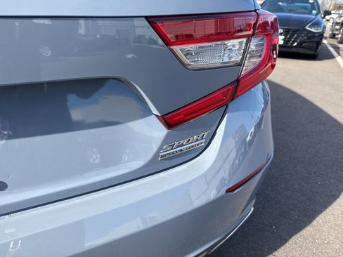 Used 2022 Honda Accord Sport Special Edition image 10