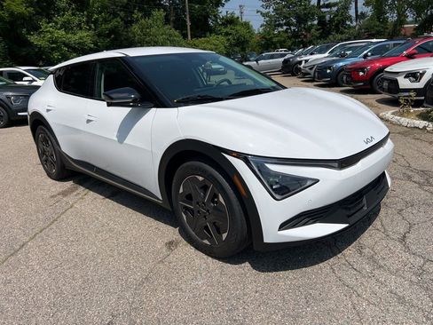 New 2025 Kia EV6 Light AWD/4WD image 5