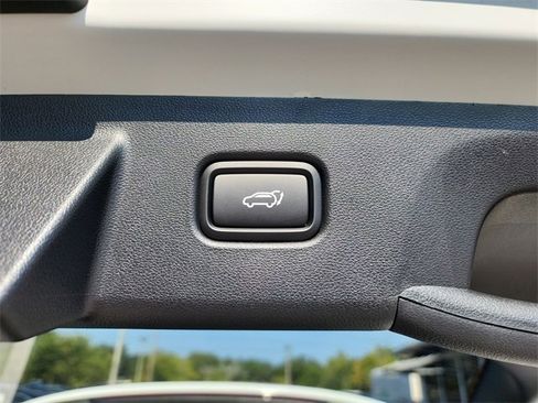 New 2025 Hyundai Tucson SEL image 9