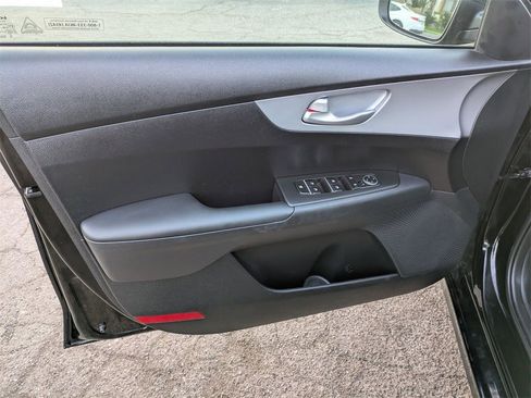 Used 2024 Kia Forte LXS image 11