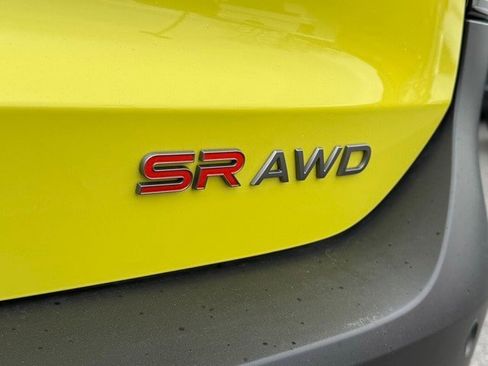 New 2025 Nissan Kicks SR image 15