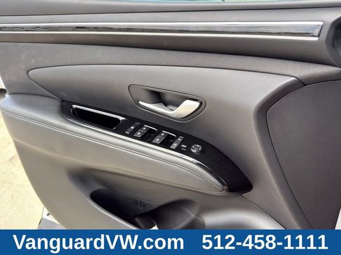 Used 2022 Hyundai Santa Cruz Limited AWD/4WD image 25