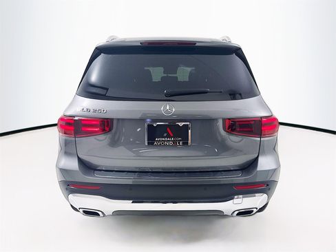 Used 2025 Mercedes-Benz GLB 250 GLB 250 image 7